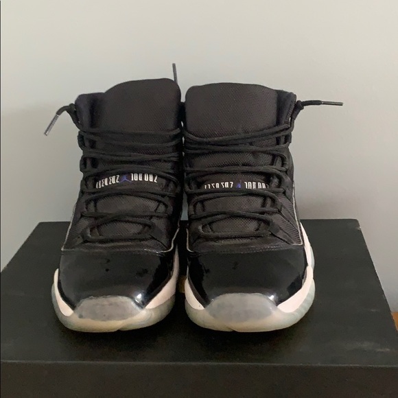 Jordan 11 ‘Space Jam’ - Picture 2 of 4
